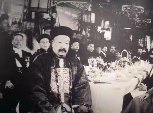 《民國了》：燎原還須多放火，牆倒也要眾人推