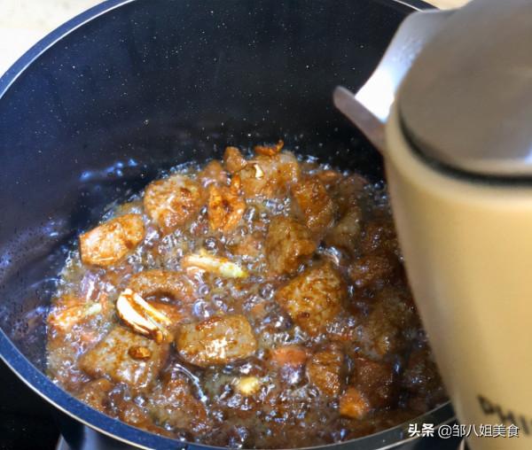 分享4道紅燒菜，寓意紅紅火火，人人見了都愛吃，收藏起來過年做