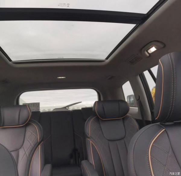 自駕遊首選—福特領裕