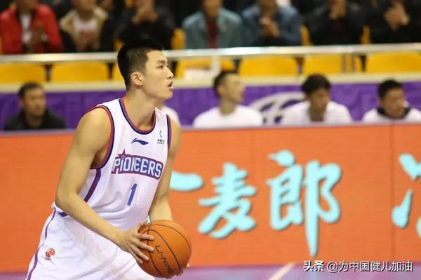 CBA第七輪最佳陣容,國家隊後衛群井噴爆發,黑人混血兒最意外 CBA第七輪最佳陣容,國家隊後衛群井噴爆發,黑人混血兒最意外