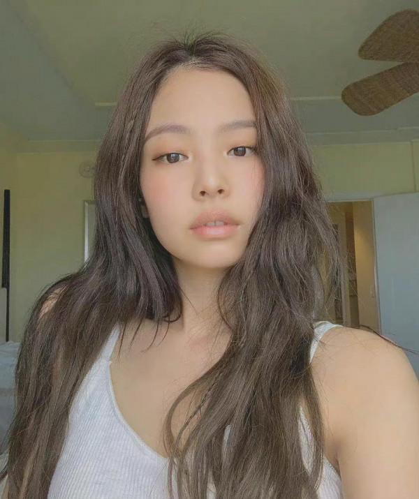 網暴真的可怕，JENNIE金智妮划水後被網暴，詆譭的話要三思後行
