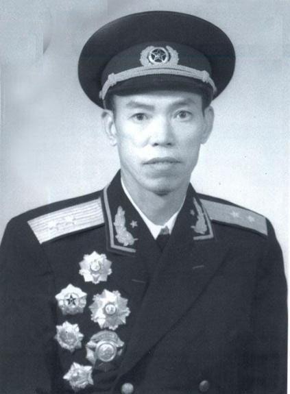 林彪麾下的十大猛將都是誰?個個彪炳史冊,誰是其中的第一猛將? 林彪麾下的十大猛將都是誰?個個彪炳史冊,誰是其中的第一猛將?