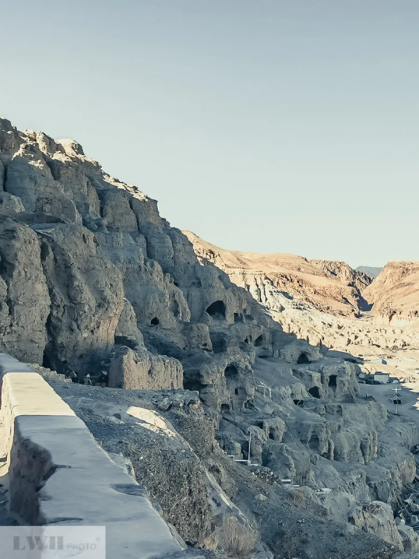 兩個人，一輛車，阿里北線無人區穿越