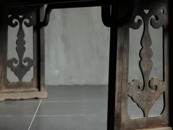 月牙桌,翹頭案和畫案 月牙桌,翹頭案和畫案