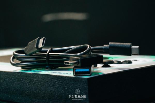 一臺AMD處理器的AYANEO遊戲掌機對我來說都能做什麼 一臺AMD處理器的AYANEO遊戲掌機對我來說都能做什麼