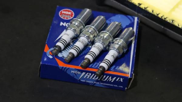 怪獸修車:翻新“老舊狀態”的11年起亞索蘭託,15萬公里重回巔峰 怪獸修車:翻新“老舊狀態”的11年起亞索蘭託,15萬公里重回巔峰