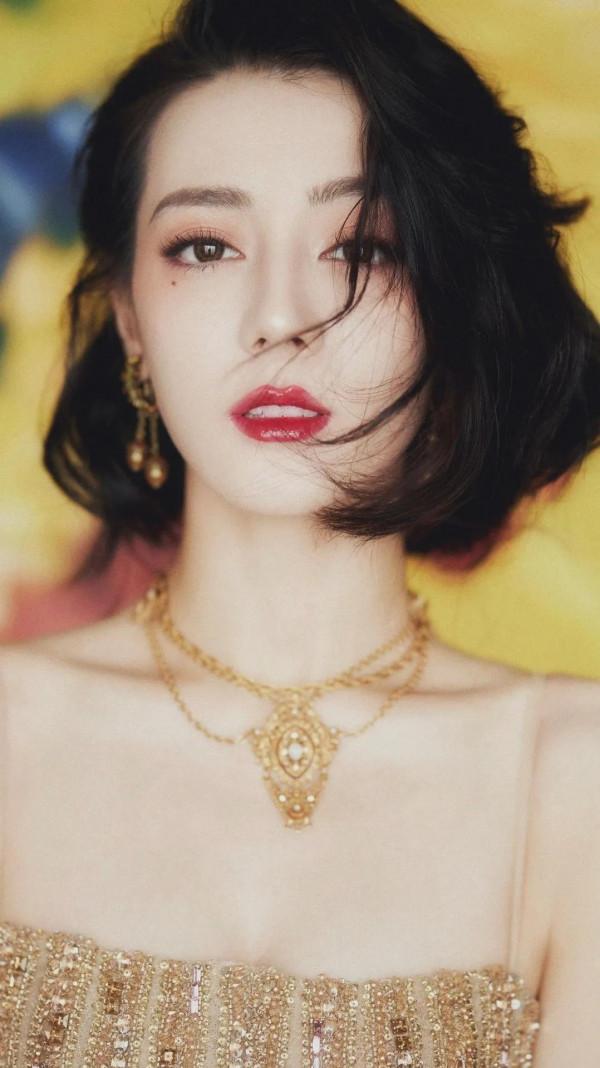 美到可以直接當桌布的圖＃迪麗熱巴＃