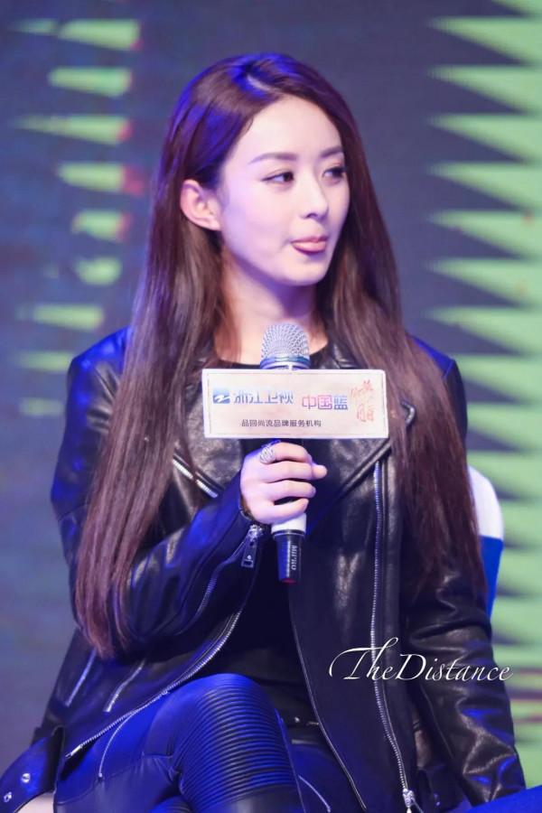 趙麗穎那些吐舌頭名場面，可愛，呆萌，古靈精怪