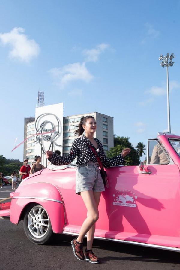 33歲張雨綺親自闢謠,美豔穿搭打造獨立女性,自信美最有魅力 33歲張雨綺親自闢謠,美豔穿搭打造獨立女性,自信美最有魅力