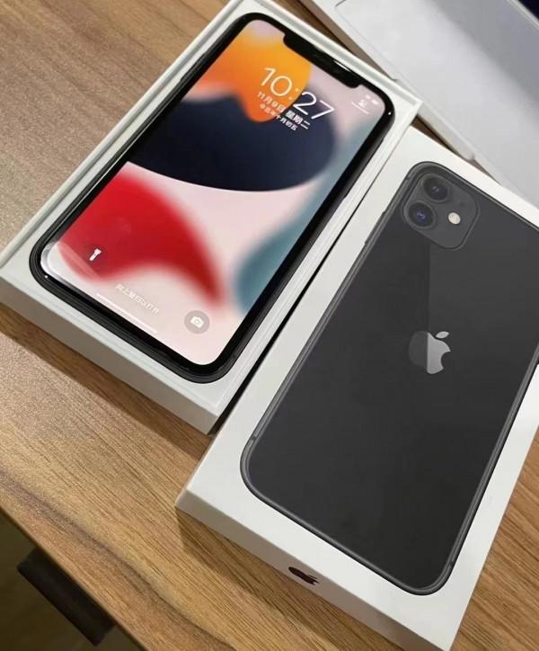 iPhone藍寶石鏡頭玻璃有劃痕？是蘋果偷工減料了嗎？