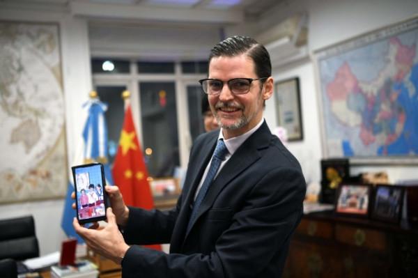 這位駐華大使來自最遙遠國度，為何與《共產黨宣言》譯者同名