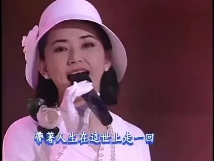 “霸王花”胡慧中的人生堪比電視劇,大紅時被火燒傷,情路坎坷 “霸王花”胡慧中的人生堪比電視劇,大紅時被火燒傷,情路坎坷