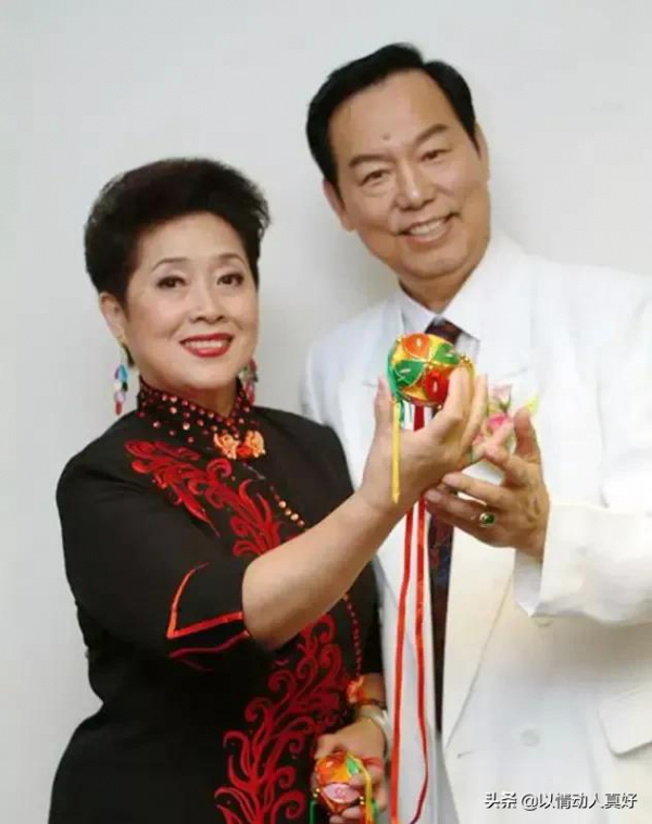 黃婉秋17歲演《劉三姐》,名揚天下一生幸福,男主角情感滄桑有淚 黃婉秋17歲演《劉三姐》,名揚天下一生幸福,男主角情感滄桑有淚