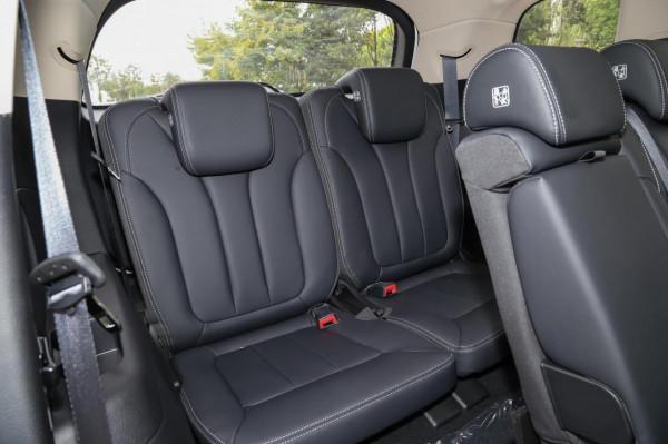 想買舒適省油的MPV，不妨看看這兩款，配矩陣式大燈、後排出風口