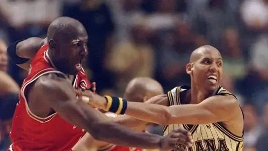 細說AJ正代,最後之舞,披荊斬棘的喬丹和AJ13 細說AJ正代,最後之舞,披荊斬棘的喬丹和AJ13