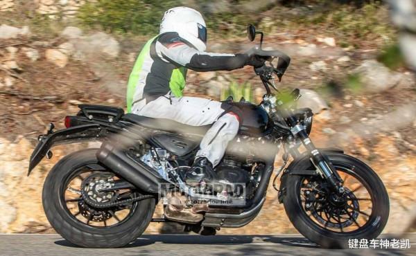 凱旋小排量實車曝光，路試諜照中除了復古街車款，還有ADV冒險款