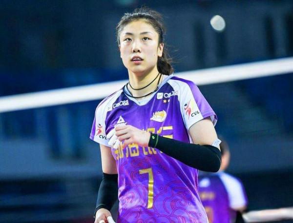 天津女排不敵江蘇無緣獎牌，僅2人有培養價值，楊藝李雅楠當讓賢