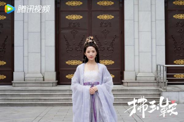 文榮獎紅毯：許凱、任豪、劉浩存、周也、辣目洋子、張予曦、曾黎