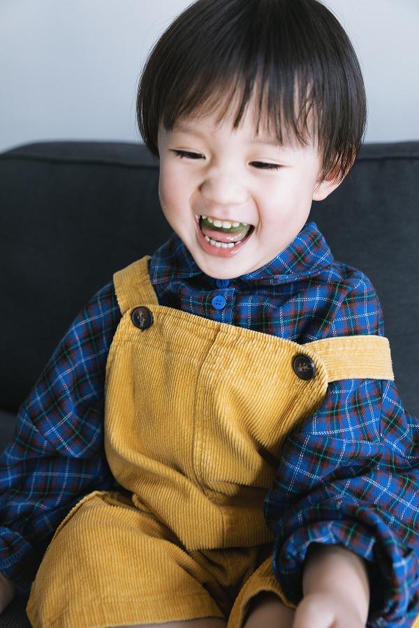 親身經歷這幾種奶奶“寵孫、護孫”式育兒，好不好答案在小孩身上