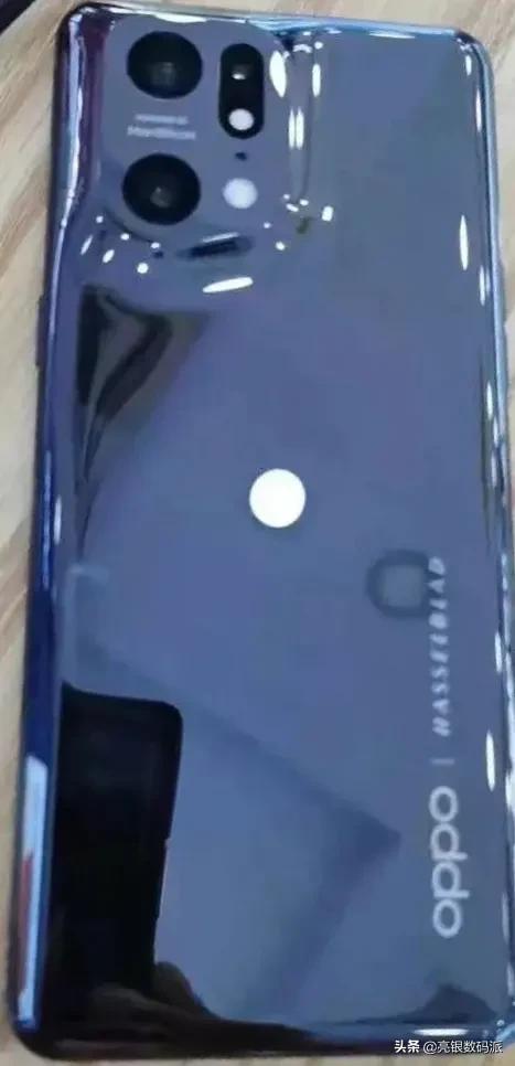 OPPO FindX5新配色曝光,後蓋設計實錘 OPPO FindX5新配色曝光,後蓋設計實錘