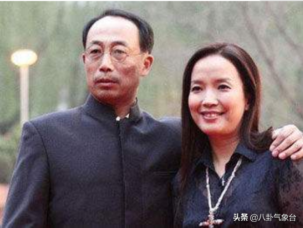 電視劇《圍城》30年,裡面的演員陣容,放到今天簡直不可想象 電視劇《圍城》30年,裡面的演員陣容,放到今天簡直不可想象