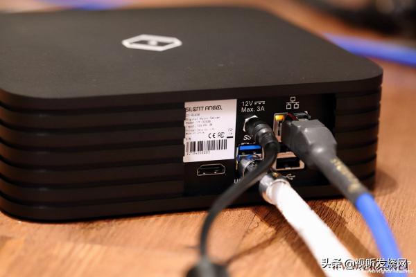 一機搞定網路串流 : Silent Angel Z1 音樂伺服器 一機搞定網路串流 : Silent Angel Z1 音樂伺服器