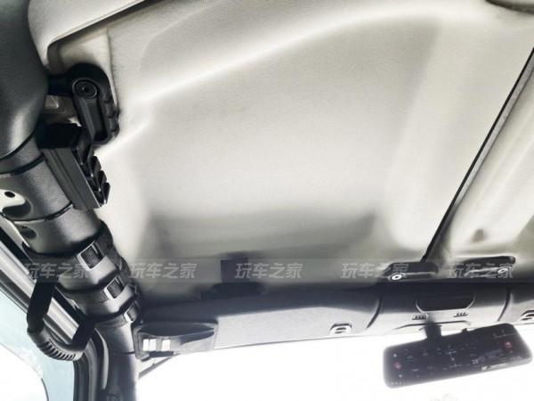 沒有升高的Jeep怎麼改 看重慶車友的牧馬人撒哈拉改裝案例