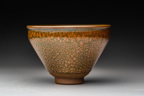 失傳數百年的宋代鷓鴣斑，竟被76歲老人復燒成功，釉水封藏22年