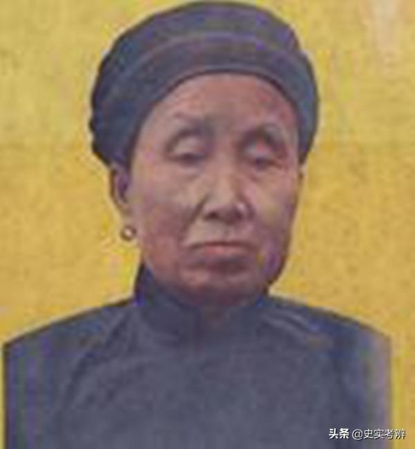 “雙槍老太婆”趙洪文國：從抗日英雄到匪首，後被人民政府槍決