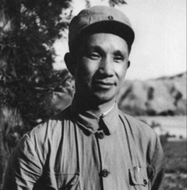 1970年，粟裕去諾曼底遺址，後提出4個問題，直接把法國專家問懵