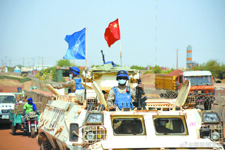 中國第9批赴馬裡維和部隊應聯馬團東戰區司令部要求執行護衛任務