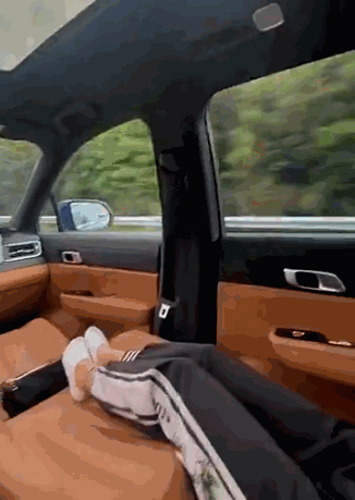 倒車影像成擺設,電車軟體問題成重災區,工信部:禁止擅自升級 倒車影像成擺設,電車軟體問題成重災區,工信部:禁止擅自升級