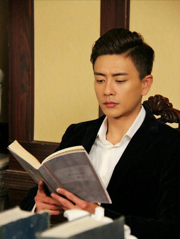 越老越有魅力的男明星，我只服這4位！連皺紋都充滿著男人味