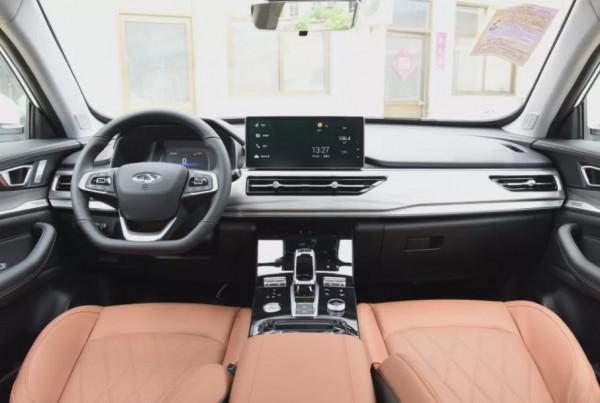 個大料足！上汽大通MAXUS D60對比奇瑞瑞虎8