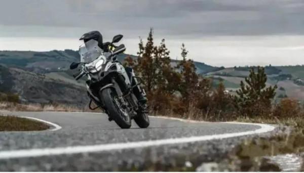 貝納利TRK502X，國產拉力車佼佼者