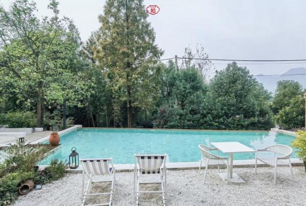 我的天哪,莫干山下的農民房都變成這樣了,城裡人卻喜歡來湊熱鬧 我的天哪,莫干山下的農民房都變成這樣了,城裡人卻喜歡來湊熱鬧