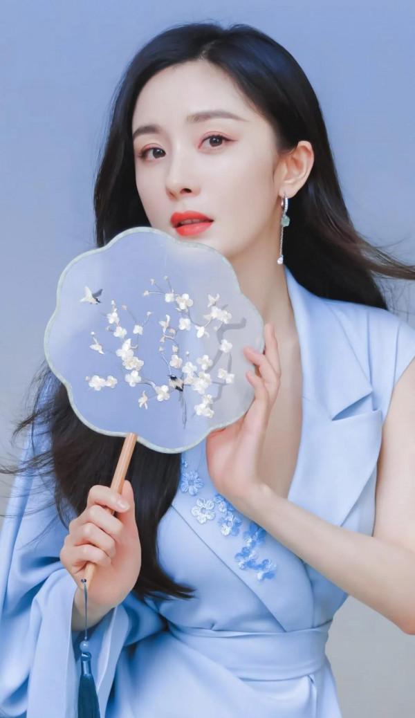 楊冪，娛樂圈獨領風騷