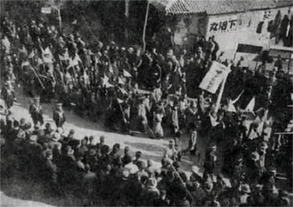 當年活捉蔣介石的孫銘九，在西安事變結束後，解放後怎樣了？