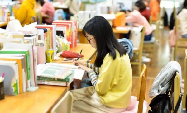 考研資格新規定,報考城市有限制,不符合條件可能要回原籍報名 考研資格新規定,報考城市有限制,不符合條件可能要回原籍報名