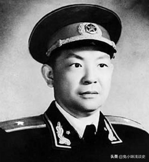 1972年，尼克松會見周恩來，懇請中方釋放兩個人，這二人是誰？