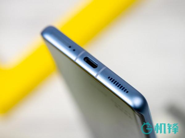 小米12X藍色版圖賞：設計精緻 手感極佳