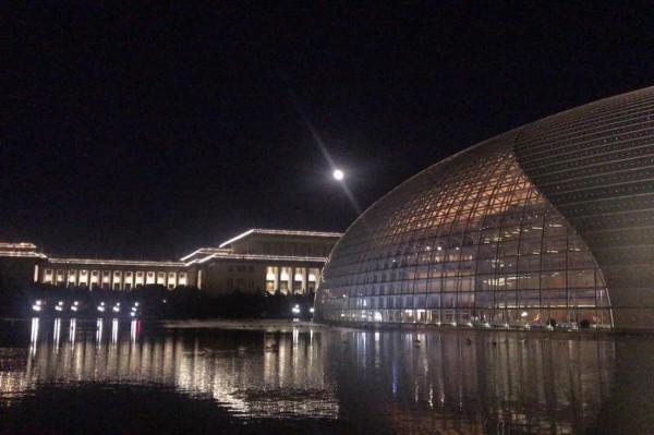 假如沒到過這，那就白來北京旅遊了！和您一起了解中國國家大劇院