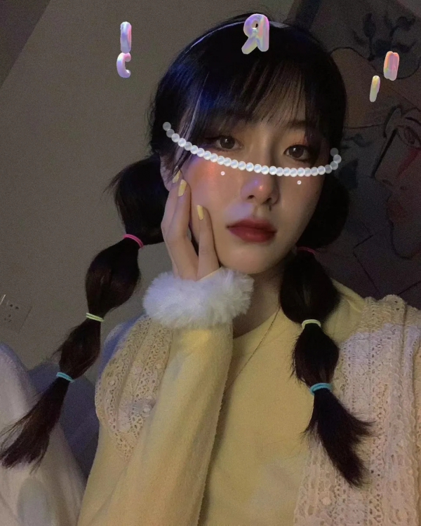 歐陽娜娜都愛上的「穿戴甲」,它的美快來了解一下 歐陽娜娜都愛上的「穿戴甲」,它的美快來了解一下