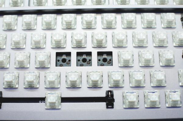 老玩家的第一套客製化 黑爵輕氪AC081 老玩家的第一套客製化 黑爵輕氪AC081