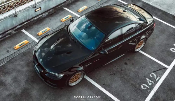 自吸V8絕唱，情懷四門寶馬M3（E90）