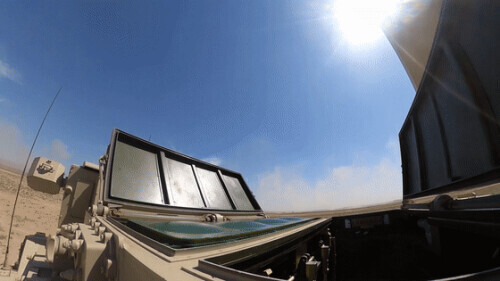 高燃預警！中國人民解放軍硬實力展示，網友：出息了出息了