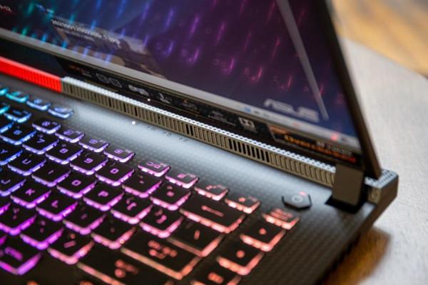 AMD 雙 A 平臺加持的 ROG 魔霸 5R，重新整理旗艦遊戲本新高度