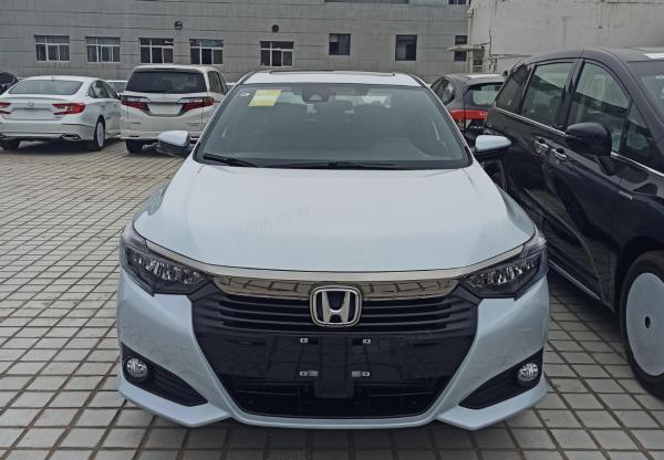 確定不是小雅閣？新款本田凌派近距離實拍，內外大變樣，或10萬起