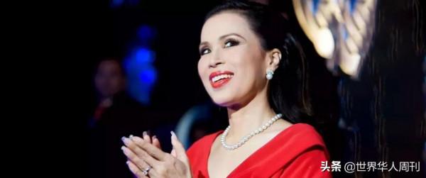 泰國最叛逆的長公主:為愛放棄王室身份,轉身成娛樂圈時尚女王 泰國最叛逆的長公主:為愛放棄王室身份,轉身成娛樂圈時尚女王