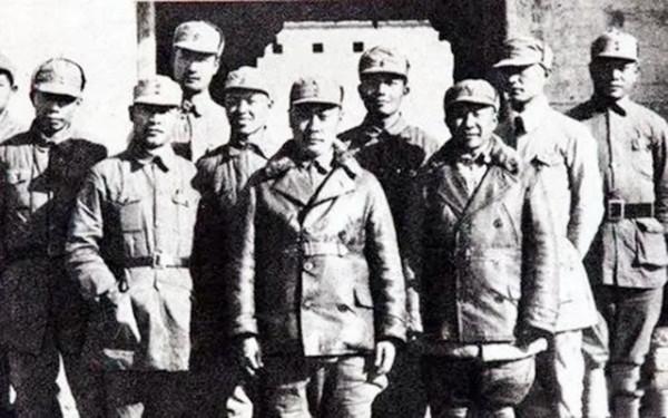 1955年授銜的1048名開國將帥，如今僅有2人仍健在，他們是誰？